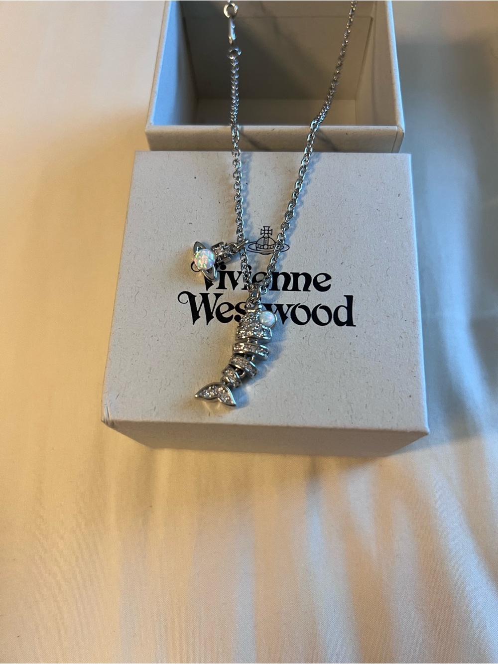 Vivienne Westwood Lyall Silver Fishbone Charm Necklace with Orb Detail - Picture 7 of 7